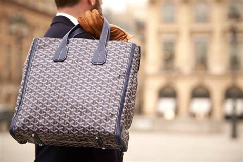 goyard men tote